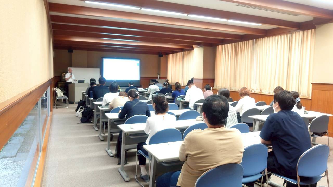 こども委員会特別支援教育班主催の研修会開催報告